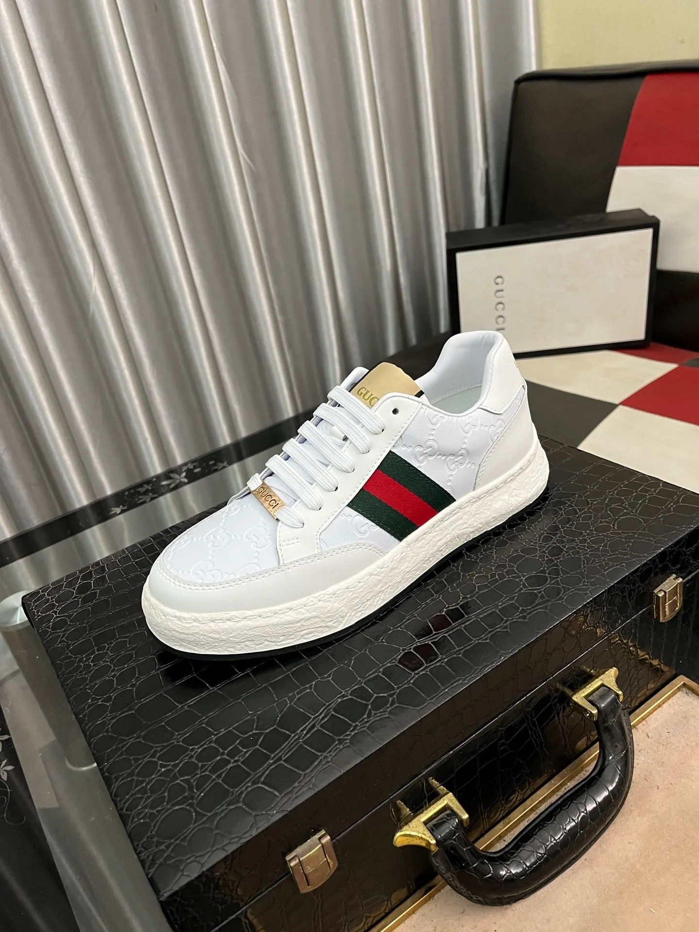 Men's shoes 💰420⌚️⌚️ (GUCCI-Gucci) luxury brand sports and casual shoes, imported original material, sheepskin lining, high-end and comfortable, original outsole is light and wear-resistant! Purely handmade, details determine quality! 38-442️⃣colors available